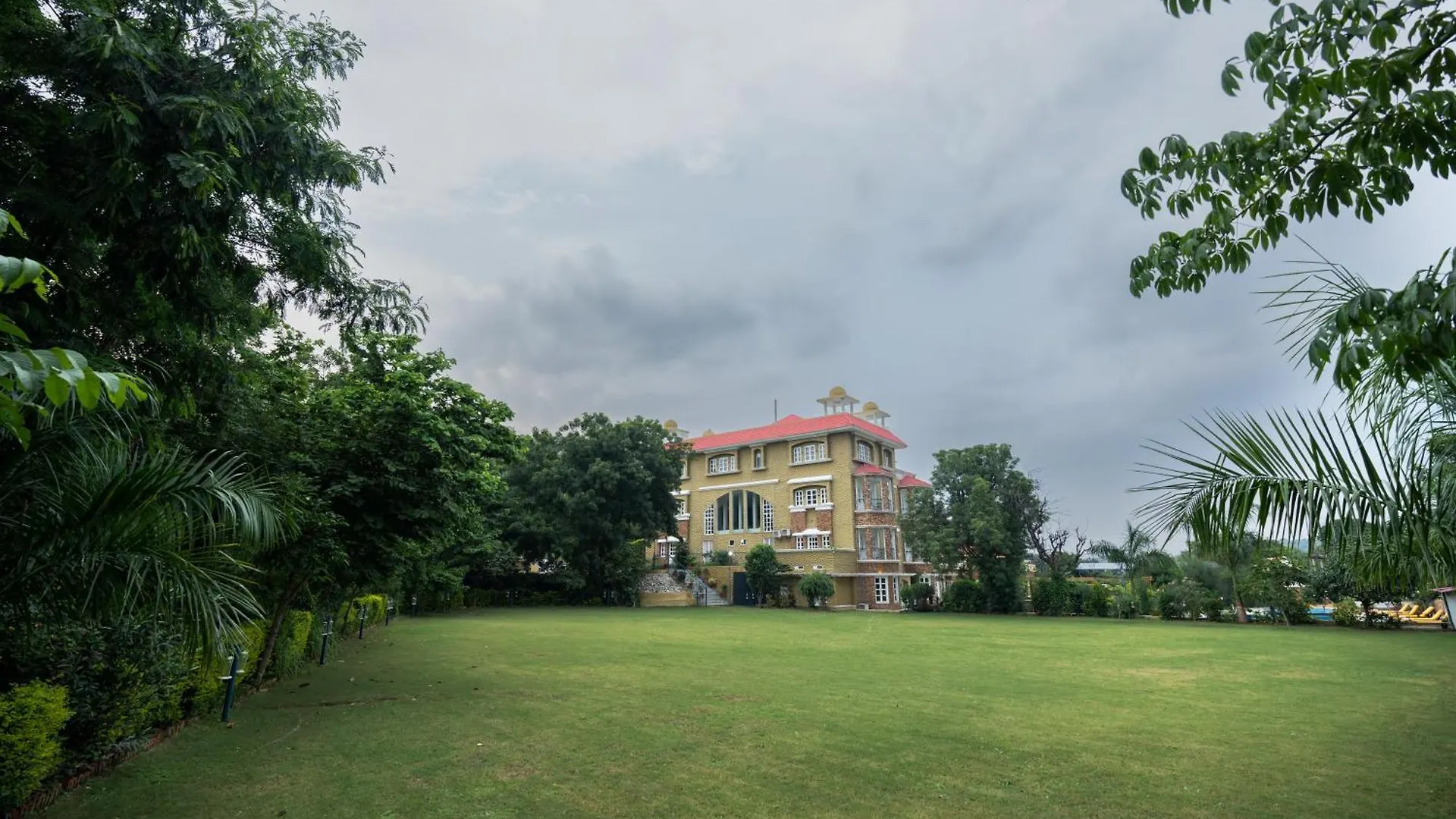Amaatra Resorts Udaipur India